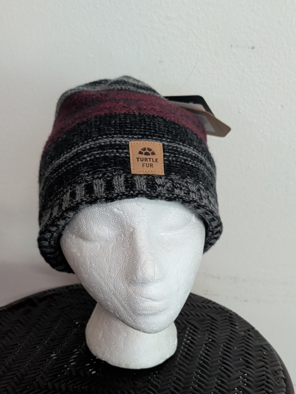 Turtle Fur Men’s Lambs Wool Beanie NWT